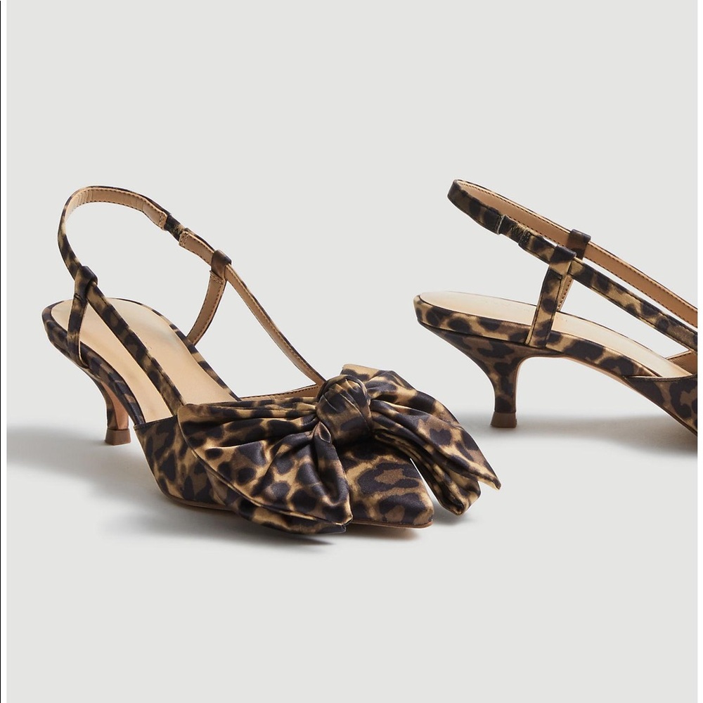 Ann Taylor Claudette Leopard Bow Kitten Heel